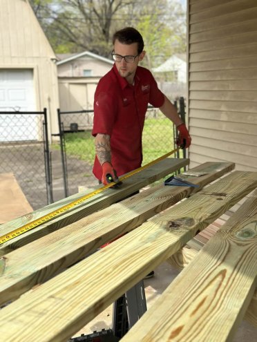 7 Essential Steps to Working with a Custom Carpenter: What to Expect from Start to Finish