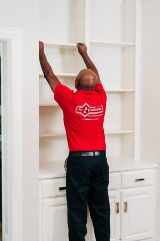 Broken Closet Door? Here's How to Repair It Fast
