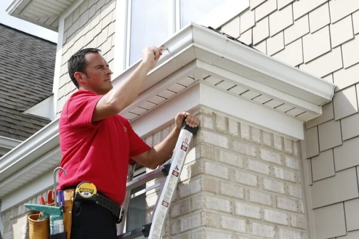 How Fascia and Soffit Repair Protects Your Home from Water Damage